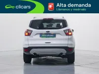 Usado Ford Kuga Trend 120 CV (88 kW) 2019 Blanco SUV