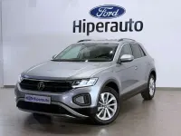 Usado VW T-Roc Life 110 CV (80 kW) 2023 Plateado SUV