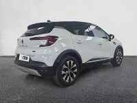 Usado Renault Captur Techno 145 CV (106 kW) 2023 Blanco SUV