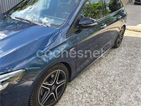 Usado Mercedes B200 150 CV (110 kW) 2022 Azul Monovolumen