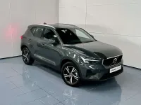 Nuevo Volvo XC40 Core 163 CV (119 kW) 2026 Verde SUV