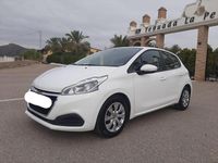 Usado Peugeot 208 Active 100 CV (73 kW) 2018 Blanco Utilitario