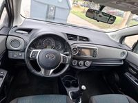 Brugt Toyota Yaris Active 69 HK (50 kW) 2012 Grå Hatchback