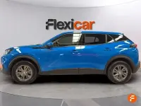 Usado Peugeot e-2008 Active 100 kW (136 CV) 2021 Azul SUV