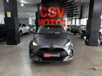 Begagnad Mazda 2 Center-Line 116 HK (85 kW) 2023 Grå Sedan