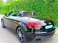 Usado Audi TT Roadster 170 CV (125 kW) 2010 Negro Descapotable