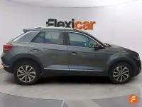 Usado VW T-Roc Life 110 CV (80 kW) 2023 Negro SUV