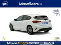 Usado Ford Focus ST-Line 125 CV (91 kW) 2023 Blanco Berlina