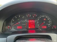 Usado Audi A6 230 CV (169 kW) 2000 Gris / plata Berlina
