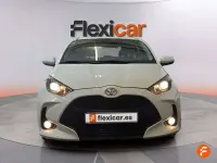 Usado Toyota Yaris Active 116 CV (85 kW) 2023 Blanco Utilitario