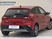 Usado Hyundai i20 100 CV (73 kW) 2025 Granate Utilitario