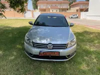 Usado VW Passat Advance 105 CV (77 kW) 2014 Gris / plata Berlina