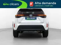 Usado Toyota Yaris Cross Style 91 CV (66 kW) 2022 Blanco SUV