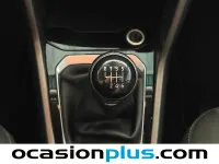 Usado VW T-Roc Advance 110 CV (80 kW) 2021 Gris SUV