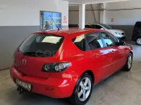 Usado Mazda 3 Active 109 CV (80 kW) 2007 Granate Berlina