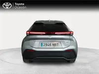 Usado Toyota C-HR Advance 140 CV (102 kW) 2025 Gris SUV