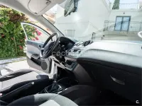 Usado Seat Ibiza Style 105 CV (77 kW) 2015 Blanco Berlina