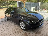 Begagnad BMW 320 Comfort Edition 184 HK (135 kW) 2016 Blå Sedan