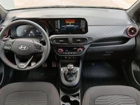 Usado Hyundai i10 N Line 79 CV (58 kW) 2025 Azul vibrante (techo negro) Utilitario