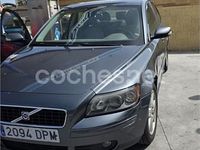 Usado Volvo S40 Momentum 136 CV (100 kW) 2005 Gris / plata Berlina