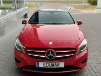 Usado Mercedes A200 Urban 136 CV (100 kW) 2014 Granate Utilitario
