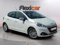 Usado Peugeot 208 GT-line 110 CV (80 kW) 2018 Blanco Utilitario