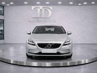 Usado Volvo V40 Inscription 120 CV (88 kW) 2017 Gris Utilitario