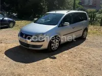 Usado VW Touran Edition 105 CV (77 kW) 2007 Negro Monovolumen