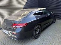 Usado Mercedes C220 194 CV (142 kW) 2021 Gris Coupe