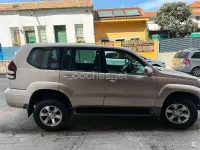 Usado Toyota Land Cruiser 166 CV (122 kW) 2006 Beige SUV