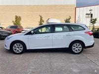 Usado Ford Focus Titanium 115 CV (84 kW) 2011 Blanco Familiar