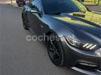 Usado Ford Mustang GT 418 CV (307 kW) 2016 Gris / plata Coupe