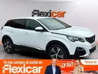 Usado Peugeot 3008 Allure 130 CV (95 kW) 2019 Blanco SUV