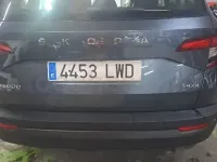 Usado Skoda Karoq Ambition 150 CV (110 kW) 2022 Gris / plata SUV