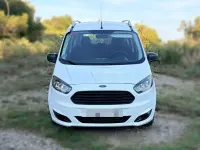 Usado Ford Tourneo Courier Trend 102 CV (75 kW) 2016 Blanco Monovolumen