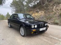 Usado BMW 316 Sport Line 102 CV (75 kW) 1991 Negro Berlina