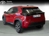 Usado Toyota Yaris Cross Active 131 CV (96 kW) 2025 Rojo SUV
