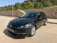 Usado VW Golf VII Advance 130 CV (95 kW) 2019 Negro Berlina