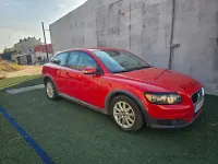 Usado Volvo C30 Momentum 136 CV (100 kW) 2007 Rojo Utilitario