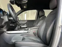 Usado Mercedes GLB200 150 CV (110 kW) 2023 Gris / plata SUV