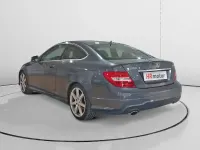 Usado Mercedes C220 170 CV (125 kW) 2015 Blanco Coupe