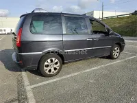 Usado Peugeot 807 Premium 136 CV (100 kW) 2010 Negro Monovolumen