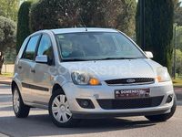 Usado Ford Fiesta Ghia 80 CV (58 kW) 2006 Gris / plata Berlina