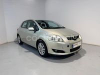 Usado Toyota Auris Active 90 CV (66 kW) 2009 Gris / plata Berlina