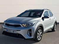 Usado Kia Stonic 101 CV (74 kW) 2025 Plateado SUV
