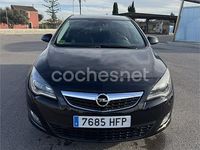 Usado Opel Astra Sport 165 CV (121 kW) 2011 Negro Berlina