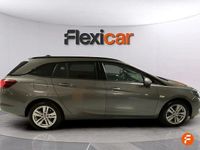 Usado Opel Astra Business Elegance 145 CV (106 kW) 2020 Gris Familiar