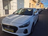 Begagnad Hyundai i30 120 HK (88 kW) 2017 Vit Sedan