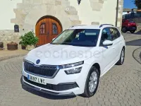 Usado Skoda Kamiq Style 110 CV (80 kW) 2022 Blanco SUV