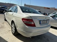 Usado Mercedes C250 204 CV (150 kW) 2010 Blanco Berlina
